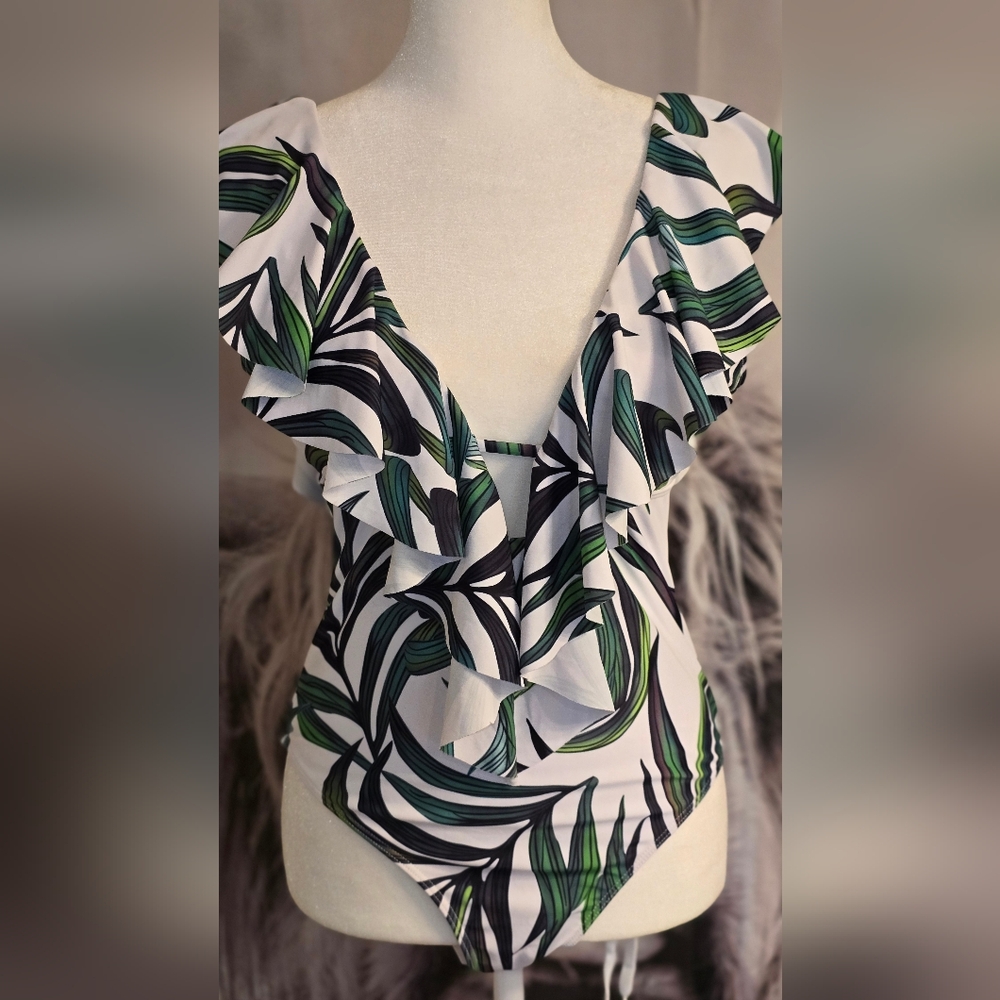 Leaf Print Ruffle Swimsuit